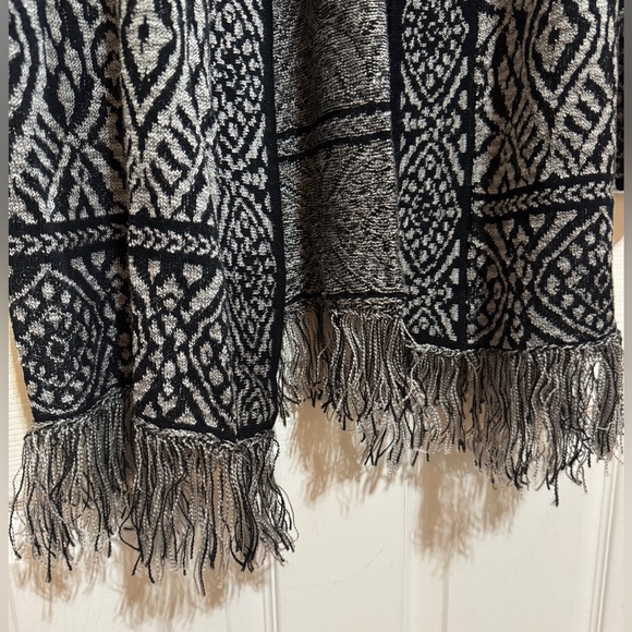 Ruby Rd. Aztec pattern cardigan size petite medium - Picture 5 of 6